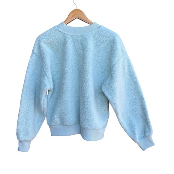 Universal Thread S Fuzzy Sherpa Crewneck Sweatshirt Blue - Picture 2 of 3